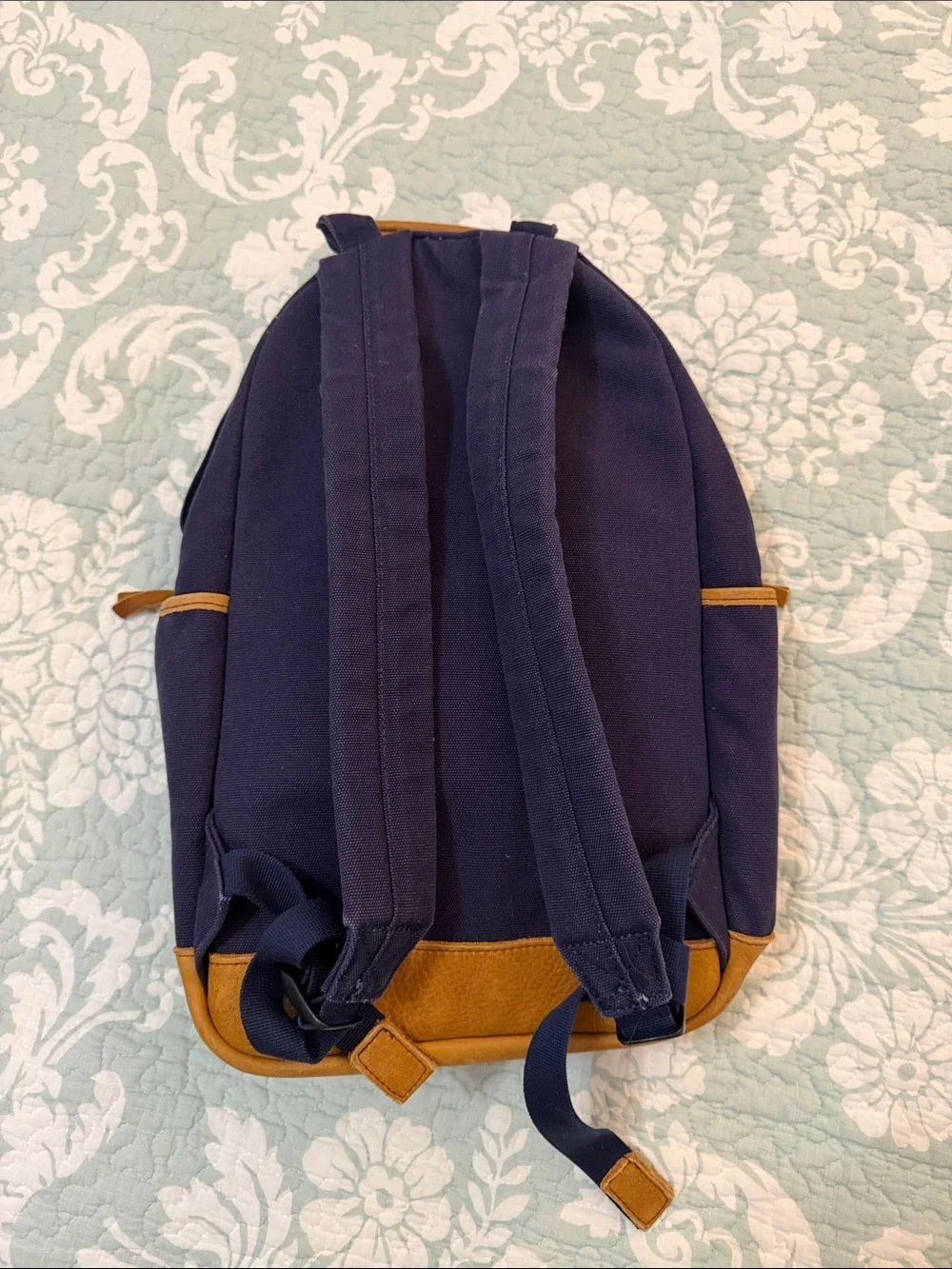 Duluth Trading Co quality leather